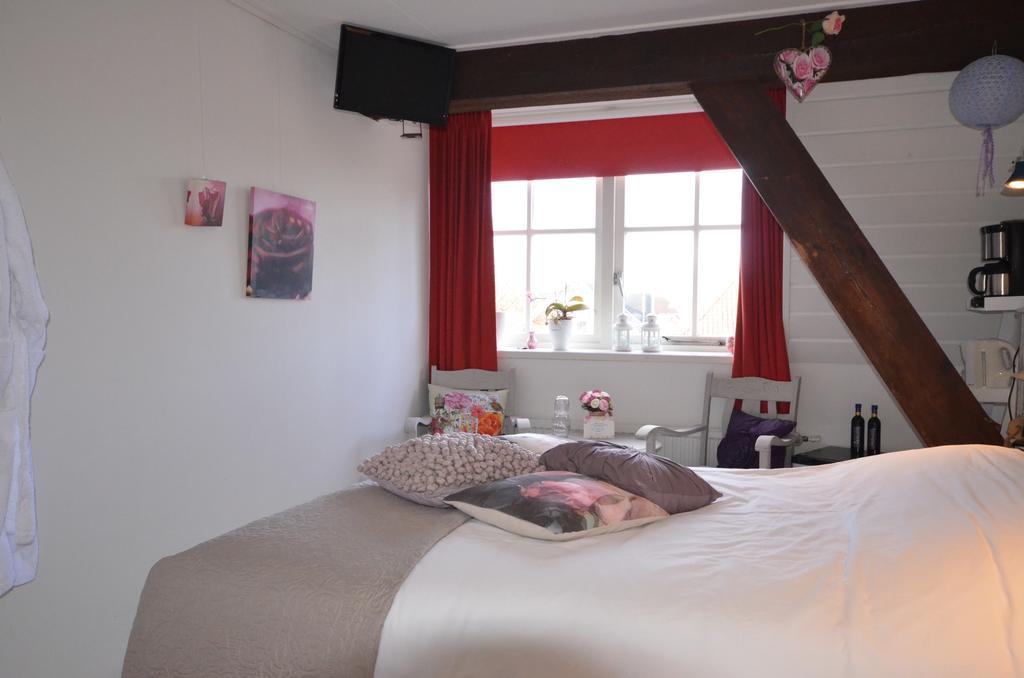Bloemenhoeve Bed & Breakfast Birdaard Exterior foto