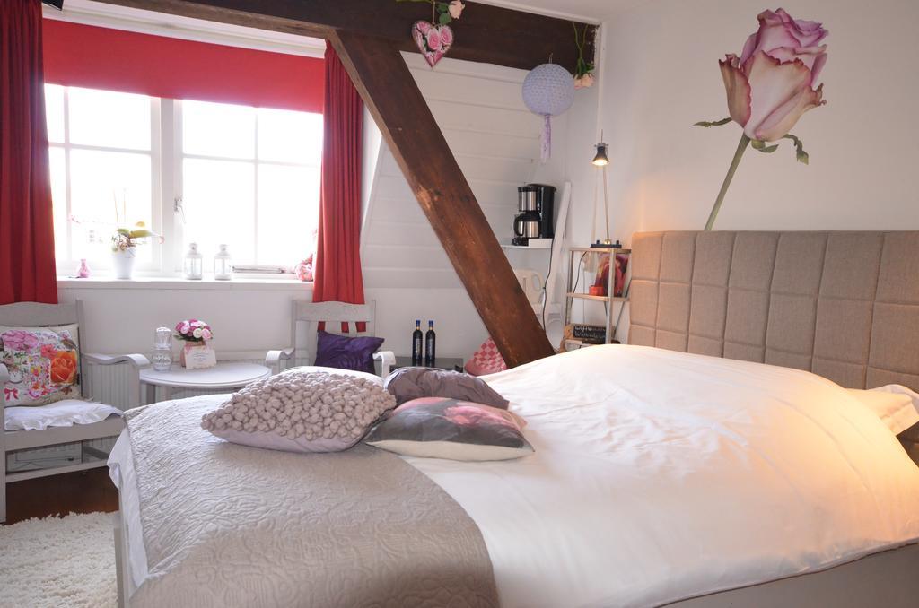 Bloemenhoeve Bed & Breakfast Birdaard Exterior foto