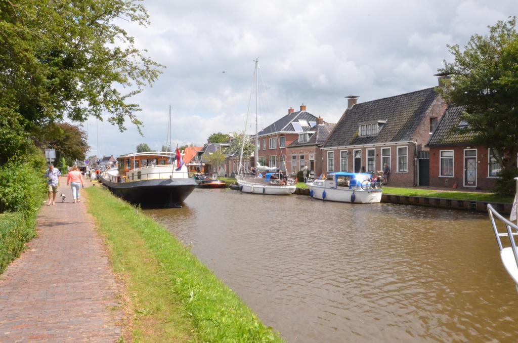 Bloemenhoeve Bed & Breakfast Birdaard Exterior foto